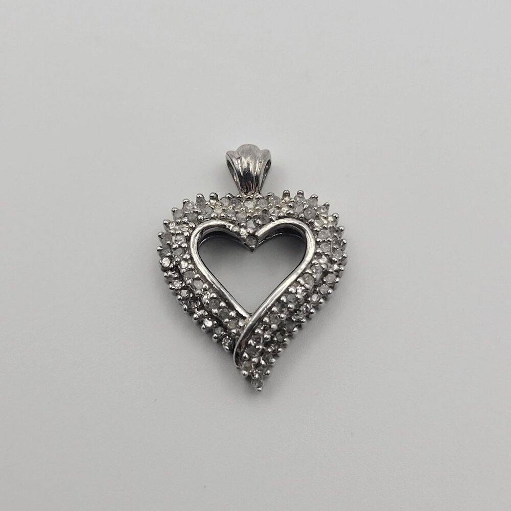 Heng Ngai Sterling Silver Diamond Heart Pendant 1/4 TW Small Detailed Signed